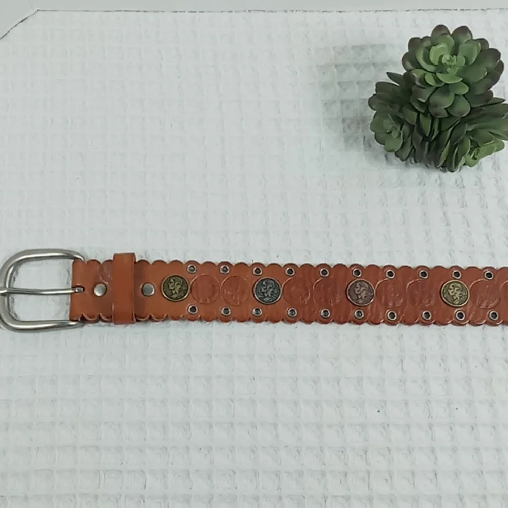 Fossil Brown Leather Belt With Coin Details Scalloped Edges And Grommets Size M - Picture 4 of 14